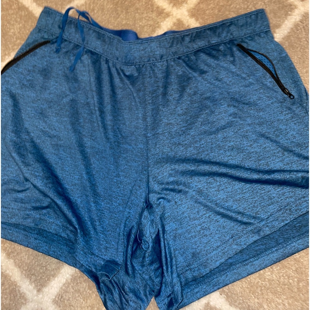 Athletic shorts